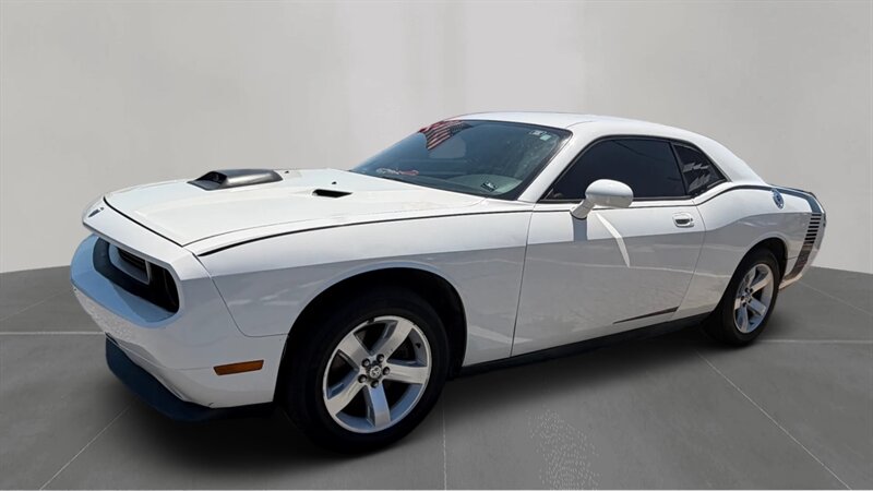 2009 Dodge Challenger SE